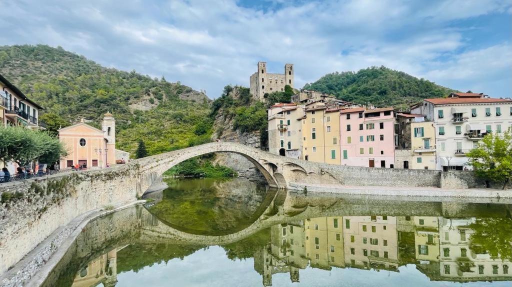 Le Petit Bijou Di Dolceacqua, Per Un Momento Romantico Eksteriør bilde
